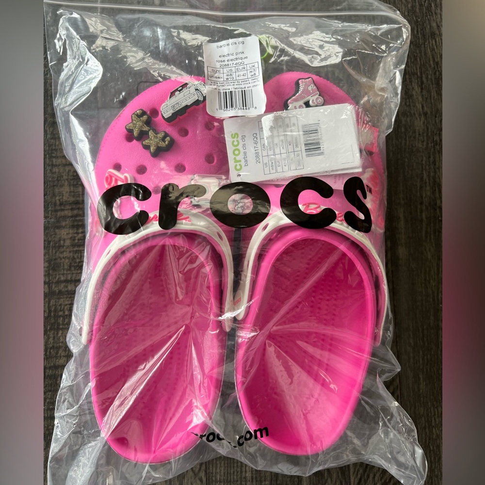 Crocs / Barbie Classic Clogs / M8 W10